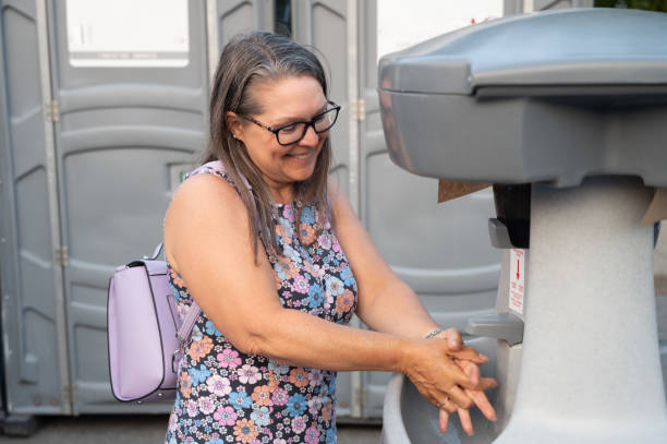 Portable Toilet Options We Offer in Swannanoa, NC